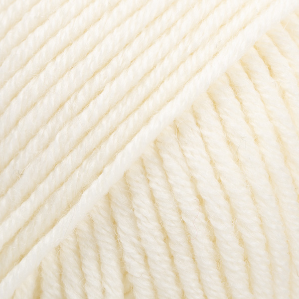 DROPS · Merino Extra Fine · Natur - Uni Colour 01