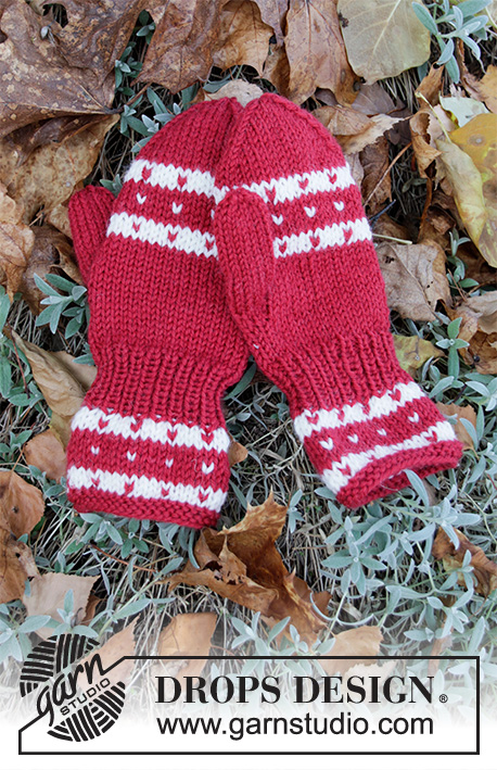 Candy Cane Lane Mittens by DROPS Design