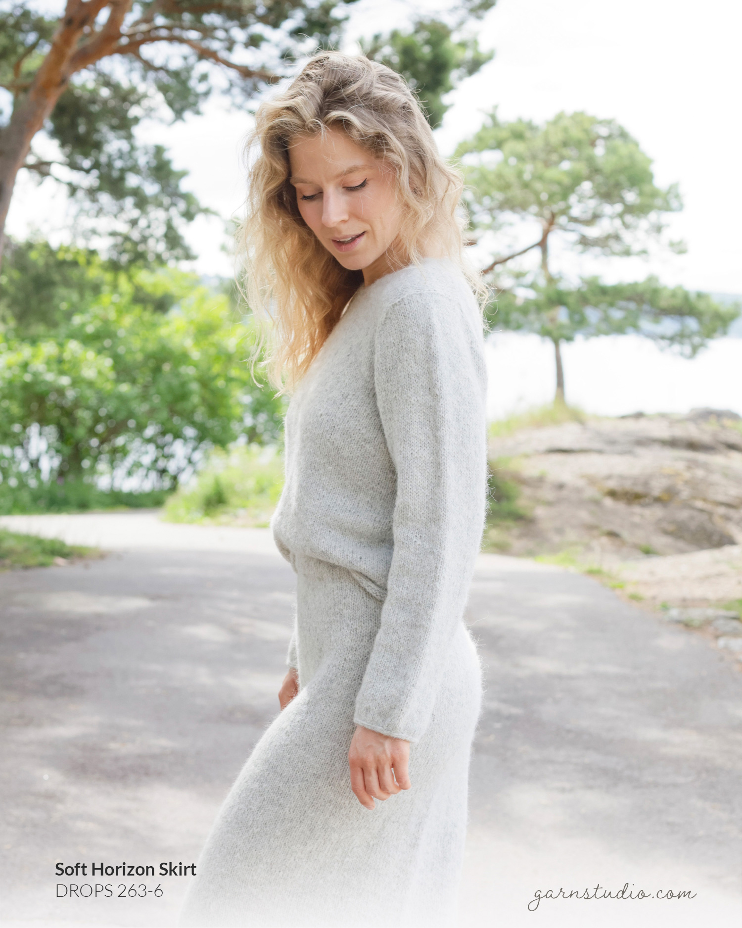 Soft Horizon Skirt