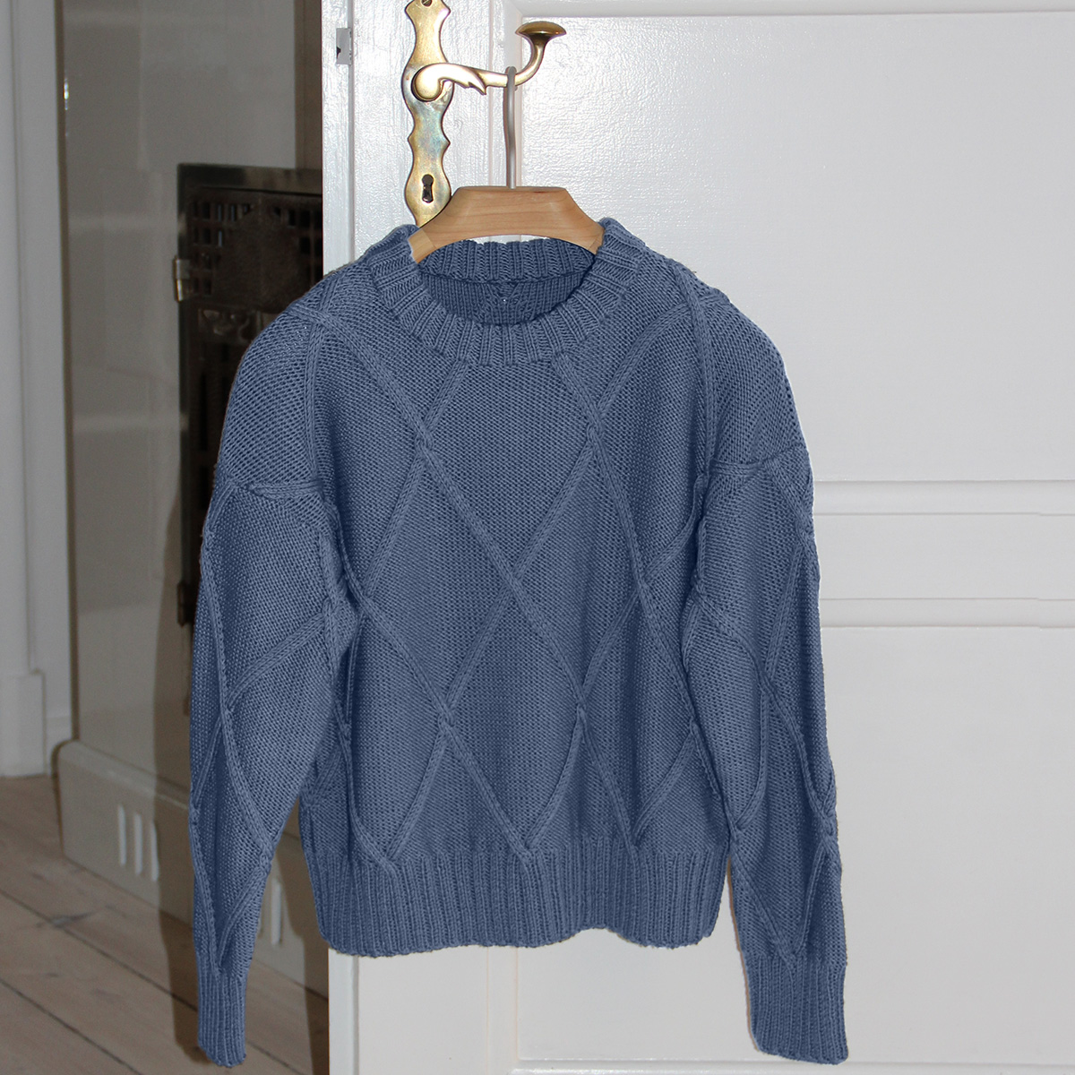 Nino Sweater - (XS - XXL)