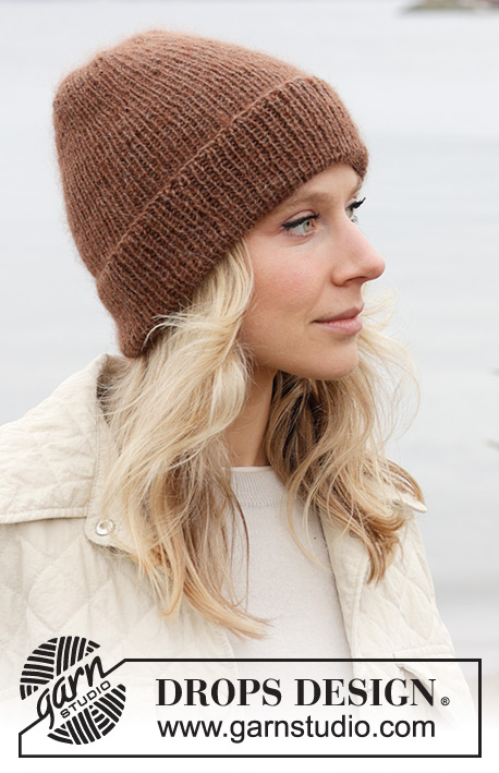 Hot Cocoa Hat by DROPS Design