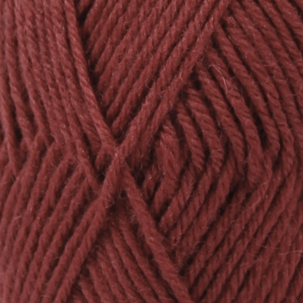 DROPS · Karisma · Rødbrun - Uni Colour 82