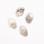 Drops kantet knapper